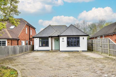 3 bedroom bungalow for sale, Coleshill Lane, Winchmore Hill, Amersham, HP7