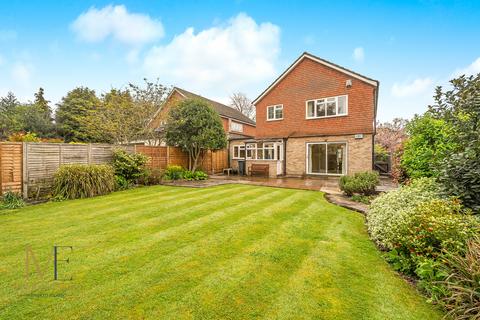 3 bedroom detached house for sale, Cobham DA13