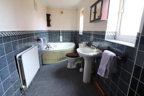 18 Hornsby Close, Luton, LU2 9HP