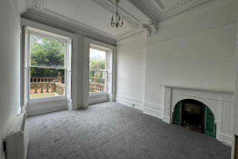 2 bedroom flat to rent, Marine Parade, Kemptown, East Sussex, BN2 1AJ