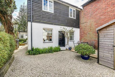 39 High Street, Oxted, RH8 9LN