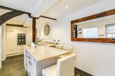 39 High Street, Oxted, RH8 9LN