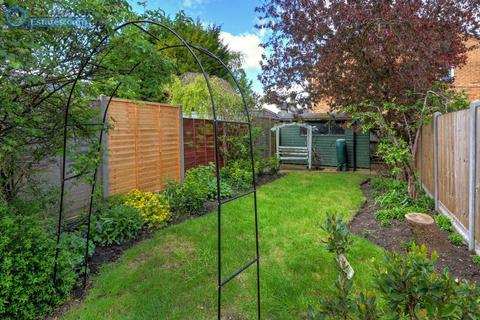 4 Davis Row, Arlesey, SG15 6RB