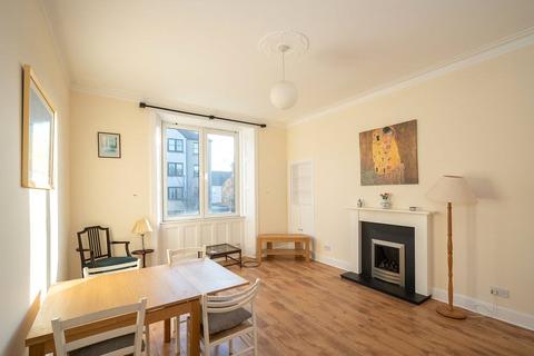 2 bedroom flat to rent, Saughton Avenue, Edinburgh, EH11