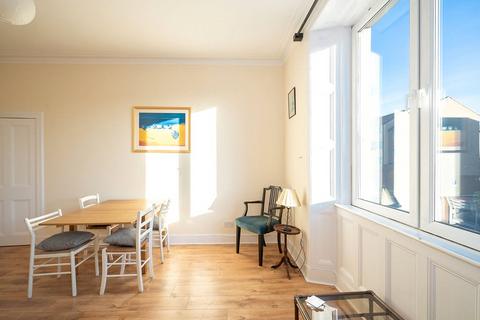 2 bedroom flat to rent, Saughton Avenue, Edinburgh, EH11