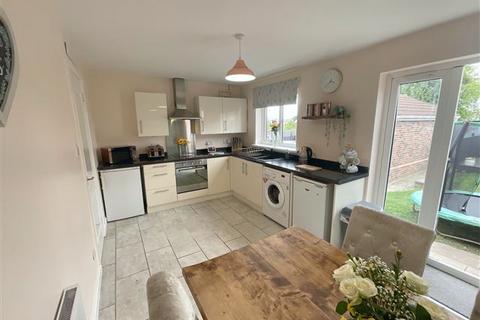 56 Olivers Way, Catcliffe, Rotherham, S60 5UD