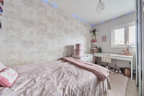 3 bedroom end of terrace house for sale, Mallory Close, Gravesend