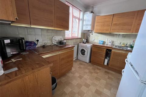 4 Thong Lane, Gravesend, DA12 4LA