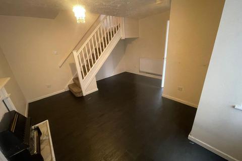 2 bedroom terraced house to rent, Dadford View, Brierley Hill