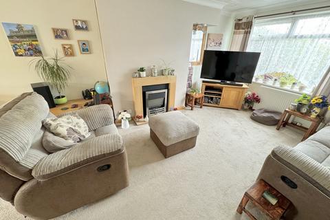 4 bedroom house for sale, Warburton Road, Canford Heath , Poole, BH17