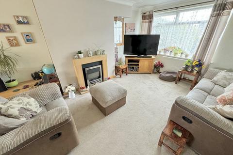 4 bedroom semi-detached house for sale, Warburton Road, Canford Heath , Poole, BH17