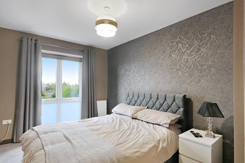 2 bedroom apartment for sale, Queens Road, West Sussex, East Grinstead, RH19