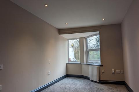 2 bedroom flat to rent, Apartment 2, 840 Woodborough Road, Nottingham