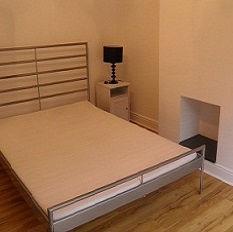 Foxhall Rd bed 2.jpg