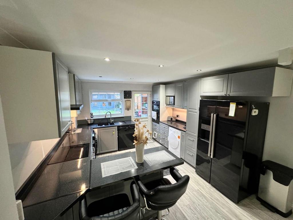 Kitchen.jpeg