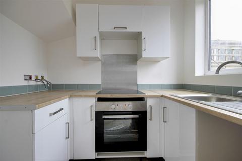 36 Tynemouth Drive, Enfield, EN1 4LS