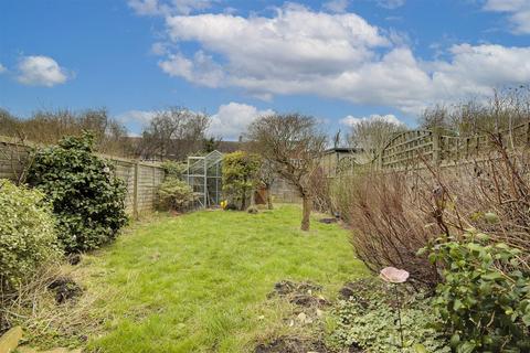 36 Tynemouth Drive, Enfield, EN1 4LS