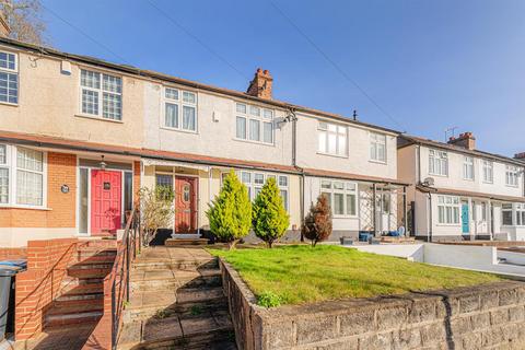 3 bedroom terraced house for sale, Goat Lane, Enfield