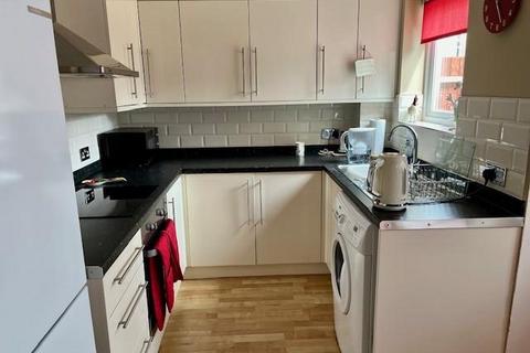 66 Ayelands, New Ash Green, Longfield, DA3 8JW