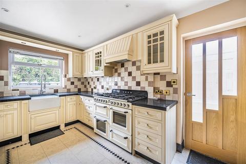 4 bedroom detached house for sale, Hound Road, Southampton SO31