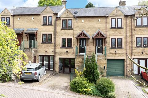 3 bedroom terraced house for sale, Chiltern Court, Rodley, Leeds