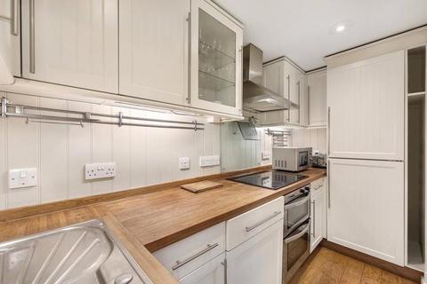 3 bedroom apartment to rent, Marylebone Road, London NW1