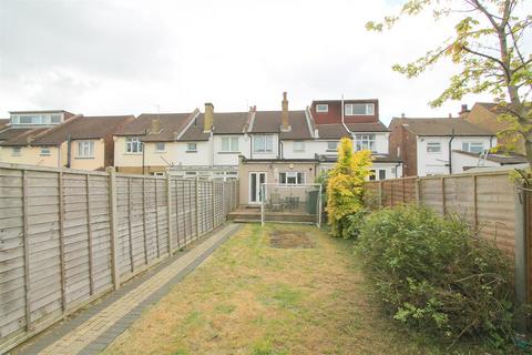 3 bedroom house for sale, Cowper Gardens, Wallington SM6