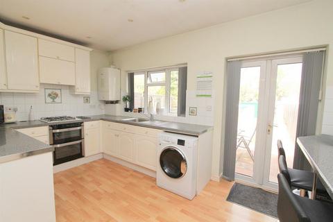 3 bedroom house for sale, Cowper Gardens, Wallington SM6