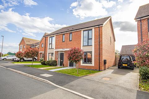 3 bedroom semi-detached house for sale, Ivinson Way, Uttoxeter ST14