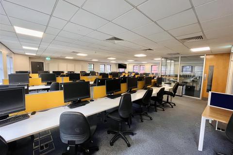 Office to rent, Greenfield Crescent, Birmingham