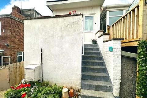 38a Cliff Road, Hornsea, HU18 1LN