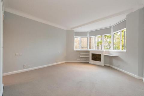 3 bedroom apartment to rent, Seymour Place, London W1H