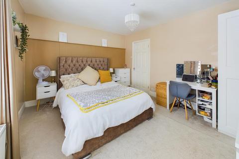 24 Sybil Road, Gloucester, GL1 4PG