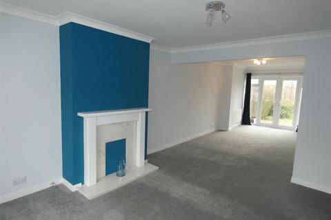 3 bedroom house to rent, 26 Grassdale ParkBroughEast Yorkshire