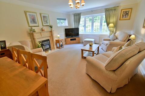 2 bedroom apartment for sale, Golf Links Road, Ferndown, BH22