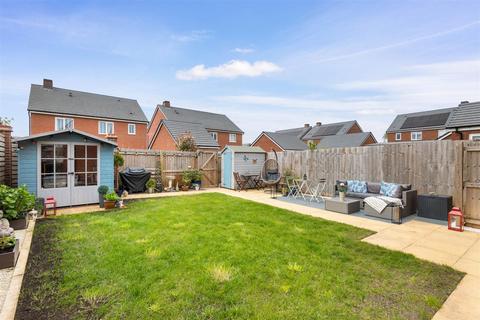 3 bedroom detached house for sale, Hartpury Close, Broomhall, Worcester