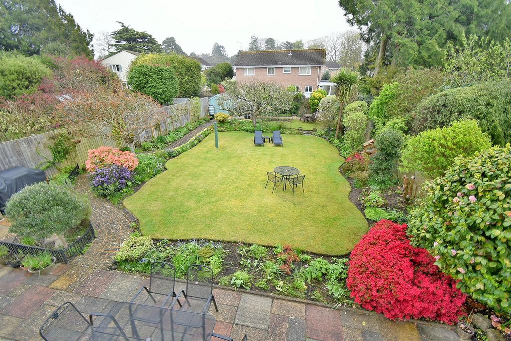 Ameysford Road, Ferndown, BH22 3 bed detached house for sale £585,000