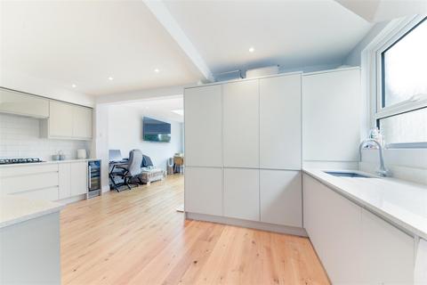 51 Marlow Drive, Cheam, Sutton, SM3 9BD