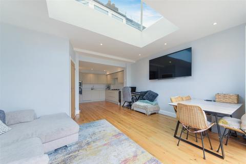 51 Marlow Drive, Cheam, Sutton, SM3 9BD