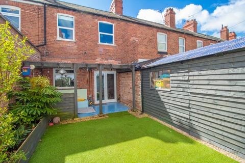 4 bedroom terraced house for sale, Lightfoot Street, Hoole, Chester