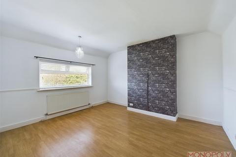 13 Gerddi, Rhosllanerchrugog, Wrexham, LL14 1BS