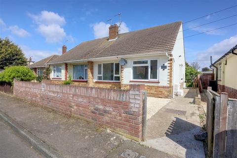 2 bedroom semi-detached bungalow for sale, Windmill Park, Clacton-On-Sea CO15