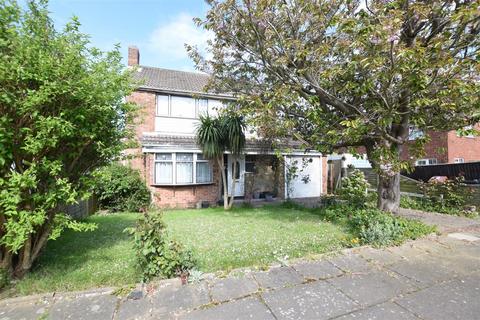 3 bedroom detached house for sale, Belmont Close, Cleethorpes DN35