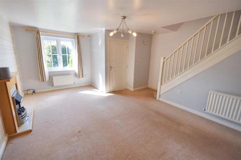 3 bedroom semi-detached house to rent, Butland Road, Corby NN18
