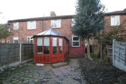 3 bedroom semi-detached house to rent, Cambridge Road, Urmston, Manchester, M41