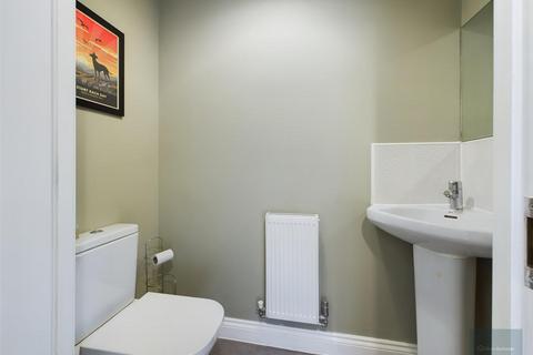 50 Barons Crescent, Trowbridge, BA14 7FU