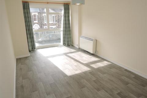 2 bedroom apartment for sale, Wellesley Road, Colchester
