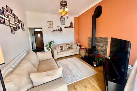 2 bedroom cottage for sale, Heol Eglwys, Pen-Y-Fai, Bridgend County Borough, CF31 4LY