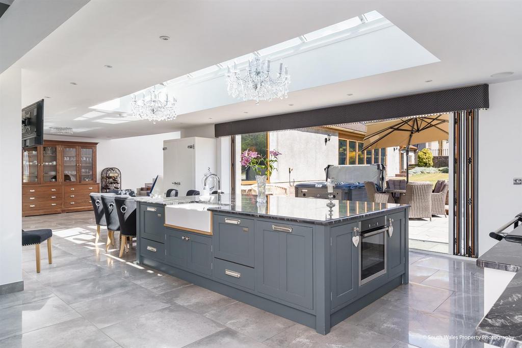 Plas Pen Y Cae, PenYCae, Bridgend... 6 bed detached house for sale