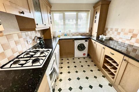 5 Quantock Close, Hereford, HR4 0TD